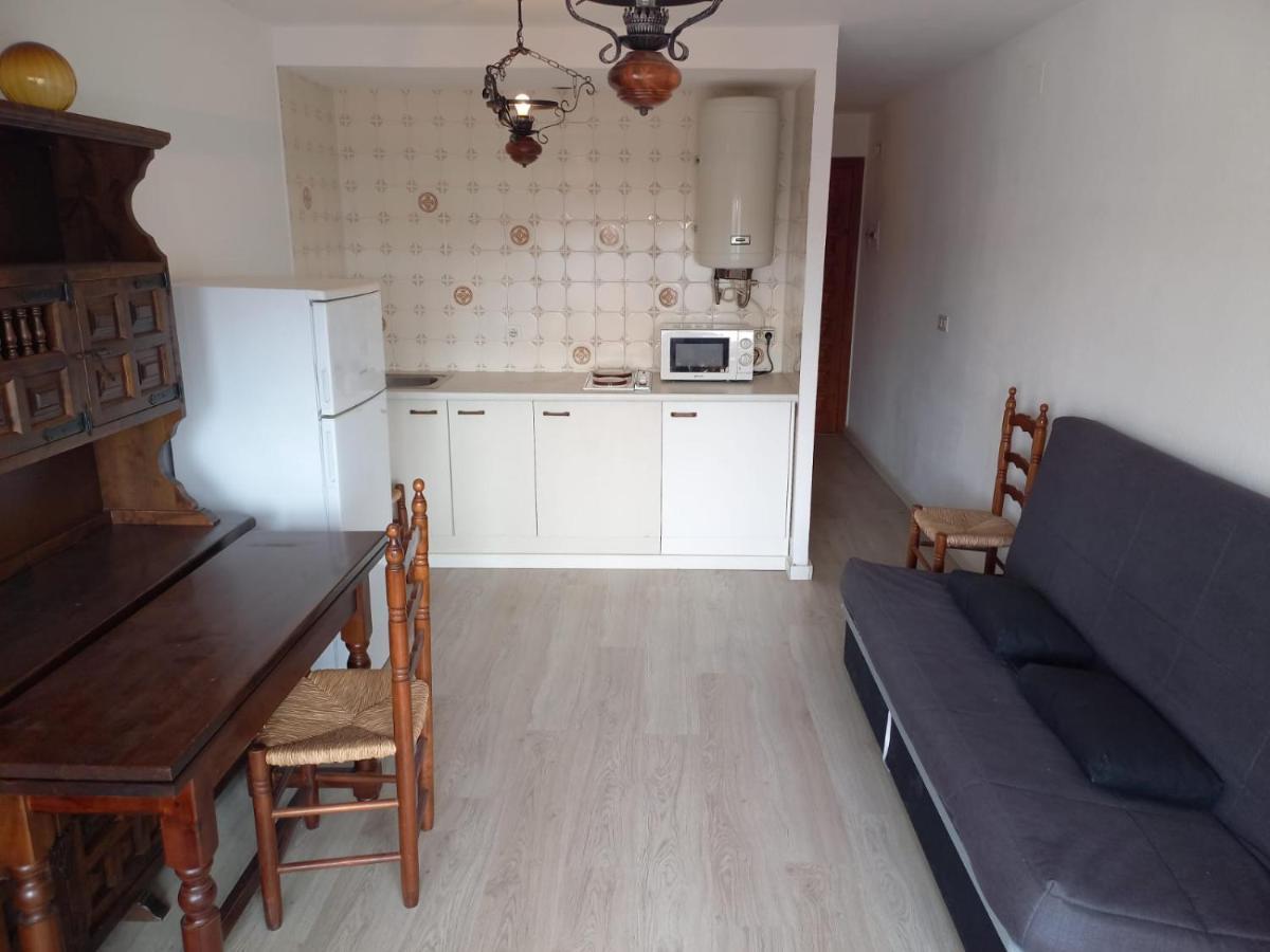 Estudi Amb Vistes Al Canal Apartment Empuriabrava Ngoại thất bức ảnh
