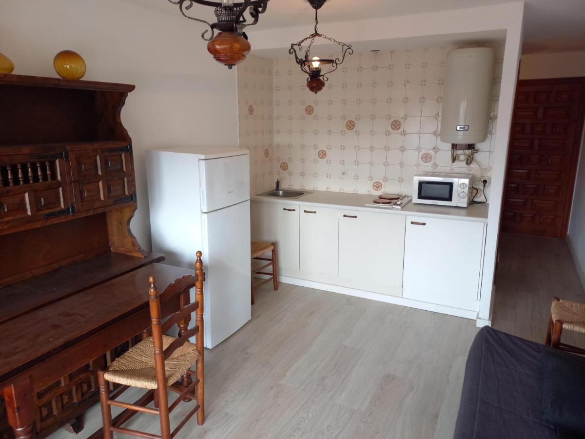 Estudi Amb Vistes Al Canal Apartment Empuriabrava Ngoại thất bức ảnh