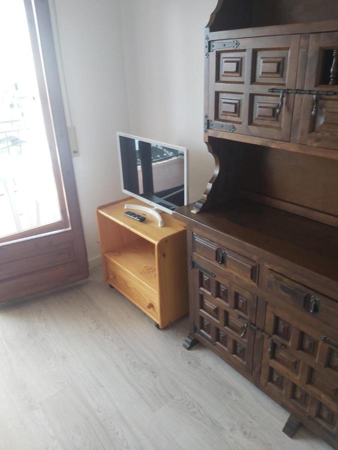 Estudi Amb Vistes Al Canal Apartment Empuriabrava Ngoại thất bức ảnh